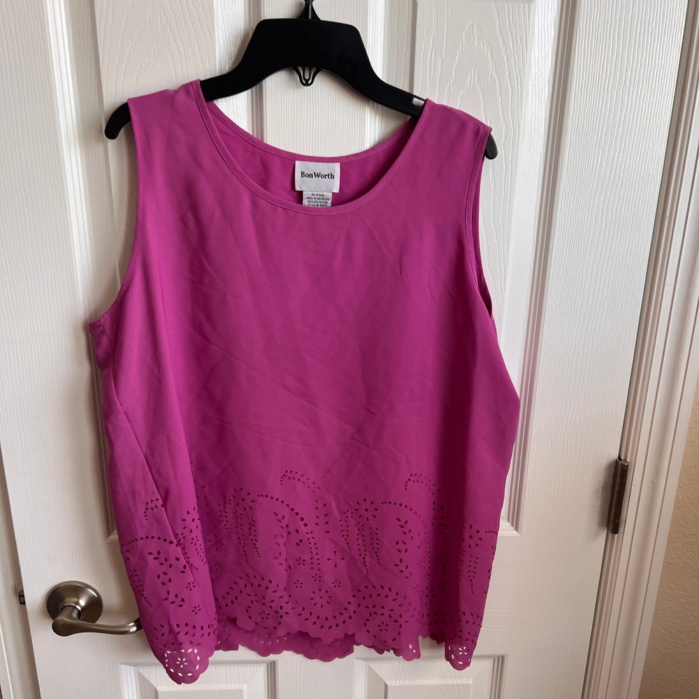 Bon Worth Tank‎ Top Sleeveless Laser Cutout Casual Top Pink Blouse Small Petite